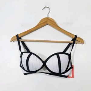 RIVER ISLAND Black White Bandage Bikini Top NWT Size 4